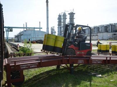 «Роснефть Битум» отгрузила первые партии фасованного дорожного битума